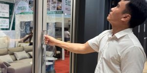 CHẠM – ĐỂ CẢM NHẬN KHÁC BIỆT