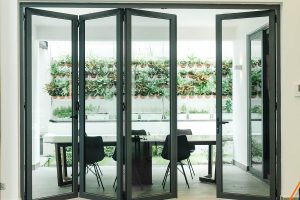 HƯỚNG DẪN LẮP ĐẶT PHỤ KIỆN CỬA GẤP CMECH 431 – CHUẨN XÁC ĐẾN TỪNG MILIMET